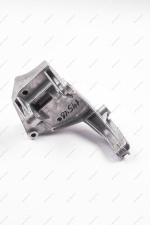 Кронштейн генератора ВАЗ-1117-19,2190 (авто под кондиционер) Lada LADA 11180104103400