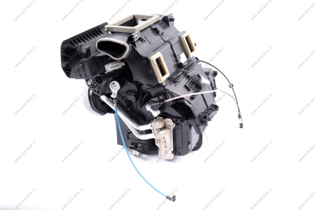 Отопитель с кондиционером в сборе (с механическим радиатором) LADA Vesta Lada LADA 8450045386