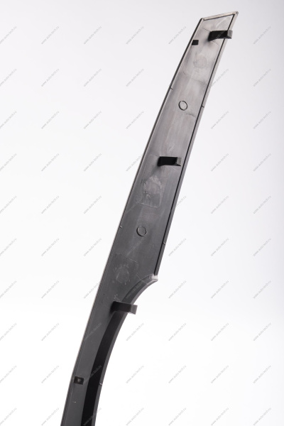 Молдинг решетки радиатора верхний шагрень (черный) LADA Largus/Лада Ларгус Lada LADA 8450000247