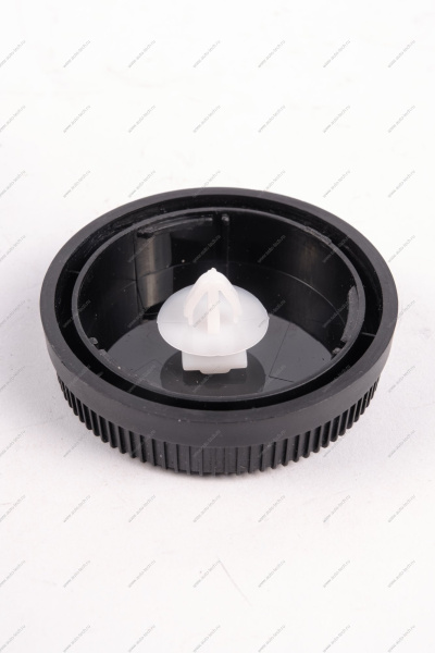 Пистон ВАЗ-2123 крепления молдинга, обтекателя порога н/о Lada LADA 21230821233000