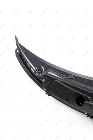 Накладка рамы ветрового окна ВАЗ-2110 в сборе (жабо) н/о Lada LADA 21100821270910