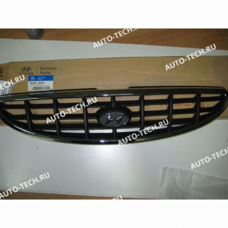 HYUNDAI Accent Решетка радиатора MOBIS  86560-1A000