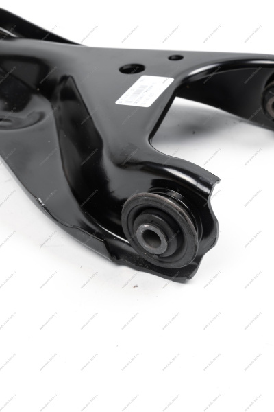 Рычаг передний правый LADA Largus/Logan 2014- (с боковой проточкой) Lada LADA 8450094331