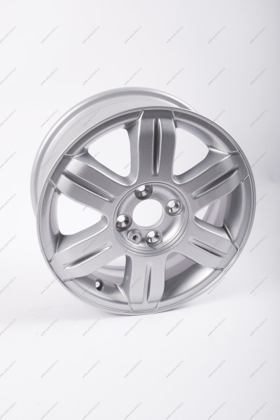 Диск колесный R-15 литой LADA Largus без колпаков КС548 Бран (50ET 100x4 60.1) 1 шт. Lada LADA 403009964R