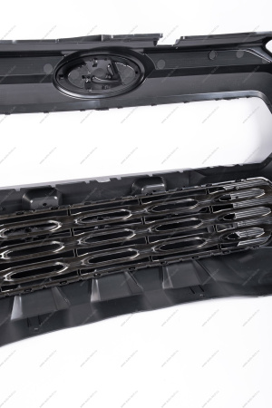 Бампер передний LADA NIVA TRAVEL + решетка радиатора 21230840101680 Lada LADA 21230280301580