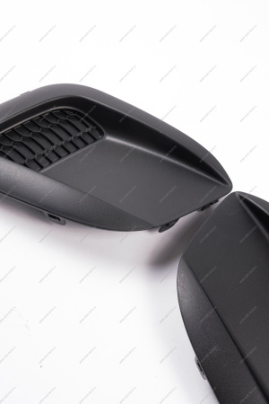 Заглушка противотуманной фары ВАЗ-2192 правая +левая к-т (kalina 2) АвтоВАЗ LADA 21920-2803102+03-00