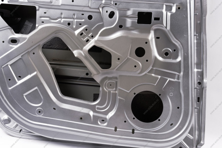 Дверь LADA Largus задняя левая (глухая) крашеная (без отв. под молдинг) 624 Серое плато Lada LADA 821010763R-624