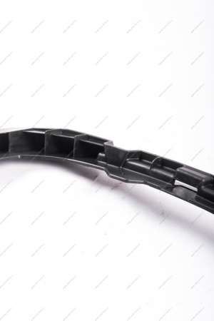 Кронштейн арочной зоны переднего бампера правый Lada Vesta SW Cross Lada LADA 8450031572