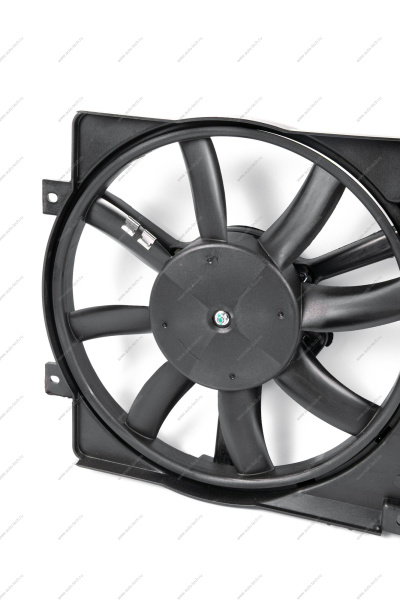 Вентилятор ВАЗ-1118 электрический в сборе с кожухом Gamma GAMMA GMEMR-19127