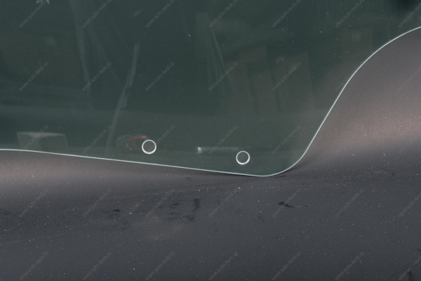 Стекло двери переднее правоеTinted (тонирован) LADA Largus (AGC) Lada LADA 4027795