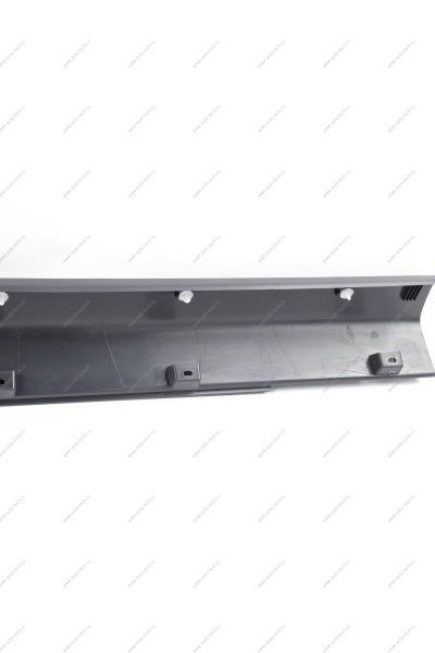 Облицовка порога левая ( с клипсами) 8450091453 LARGUS Cross Lada LADA 8450009377