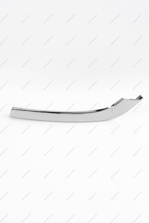 Молдинг LADA Vesta/Веста переднего бампера нижний правый хром Lada LADA 8450031562