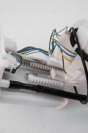 Насос топливный в сборе (бензонасос) Toyota Camry V70/XV70 (2017-2020) 3,5L (DENSO) Toyota TOYOTA 7702033480