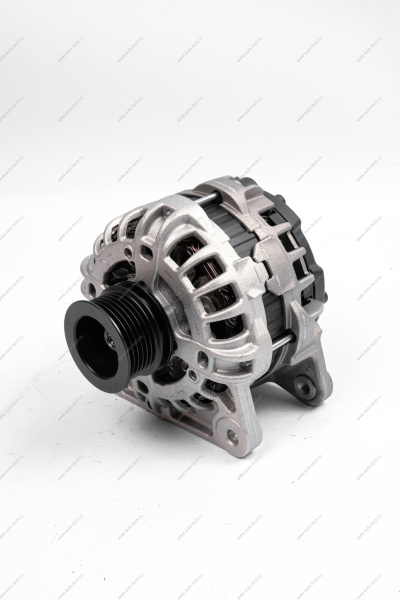 Генератор 125A LADA Largus FL Renault RENAULT 231005933R