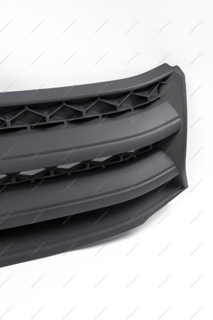 Решетка переднего бампера верхняя LADA Largus (FL) NEW Lada LADA 8450090864