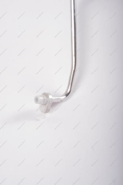 Трубопровод конденсатора (с датчиком 921366801R) (задний) LADA XRAY/Largus FL Lada LADA 8450020646