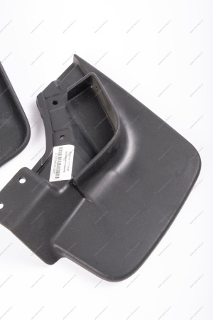 Брызговики переднего крыла ВАЗ-2123 правый+левый (Шеви-Бертоне) к-т Lada LADA 2123084035121355