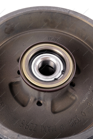 Барабан LADA Largus/Лада Ларгус тормозной с АБС с подшипником SNR в сборе Lada LADA 8450094749