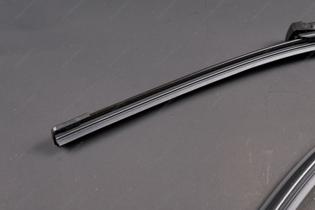 Щетка стеклоочистителя 750/500 мм бескаркасная комплект 2 шт BOSCH AeroTwin 3 397 014 077 BOSCH 3397014077