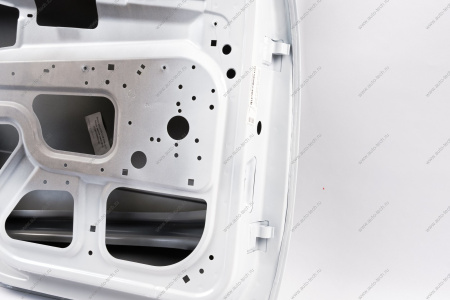 Дверь (FL) LADA GRANTA 2018- задняя левая крашеная 240 АвтоВАЗ LADA 11180-6200015-240