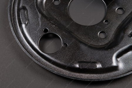 Щит ВАЗ-2108 заднего тормоза правый Lada LADA 21080350201210