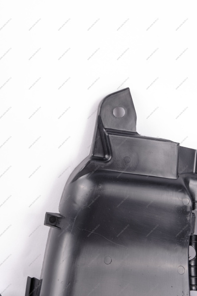 Щиток передней правой арки колеса боковой LADA Largus Renault RENAULT 638303094R