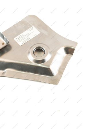 Поддомкратник ВАЗ-1118 передний правый + гнездо (усиленный) Kamaz KAMAZ 11180510105836