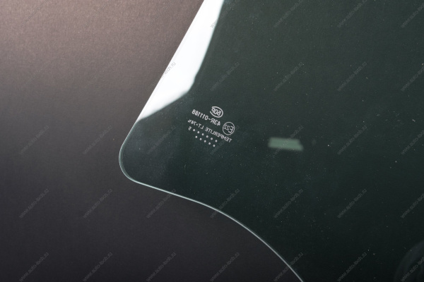 Стекло задней двери LADA Largus/Лада Ларгус правое 8200396076 Tinted тонир. . Lada LADA 8450009357