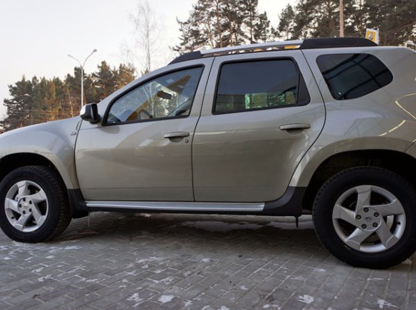 Крыло переднее правое RENAULT Duster крашеное Светлый базальт KNM Тайвань Api 631007297R-KNM