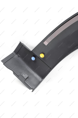 Облицовка переднего крыла левая ( с клипсами и клеющей лентой) Lada Largus Cross до 2021г Lada LADA 8450009375