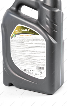 Жидкость охлаждающая Антифриз TYPE-D-40 5 кг Ниагара Niagara 013001004059
