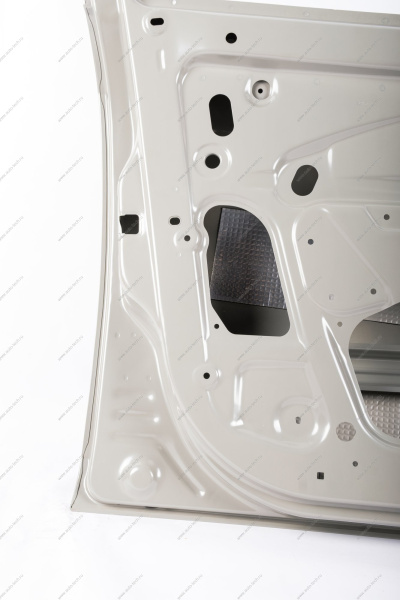 Дверь передняя левая Lada Vesta SW Cross /Sedan Cross (катафорезный грунт) Lada LADA 8450102349