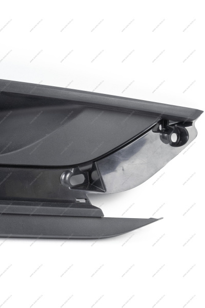 Облицовка ПТФ правая под парктроник LADA Vesta FL Lada LADA 8450041596