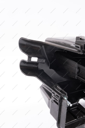 Корпус LADA Largus монтажного блока моторного отсека (без предохранителей) Lada LADA 243809584R