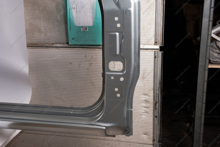 Боковина кузова LADA Vesta/Веста седан наружная правая (ОЦИНКОВАННОЕ напыление) Lada LADA 8450007483