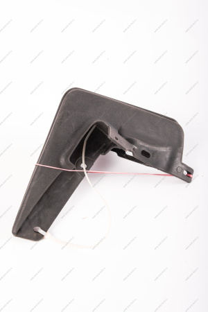 Брызговики ВАЗ 2170 Приора передние (2шт) LADA LADA 21700-8405513+12-00