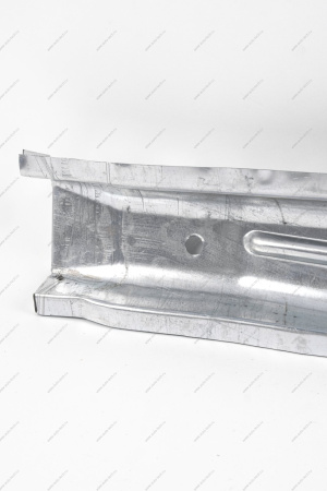 Поперечина кронштейна сидения ВАЗ-2110 правая (птичка) Kamaz KAMAZ 21100510108236