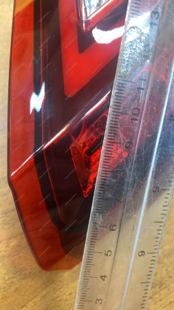 Уценка Фонарь задний внутренний правый светодиодный LADA Vesta FL внтутренний скол Россия Россия 8450040004