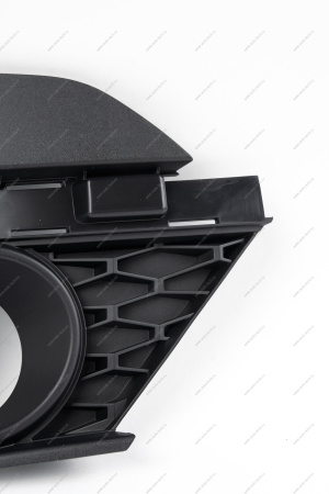 Облицовка птф правая LADA Largus (FL) NEW Lada LADA 8450090861