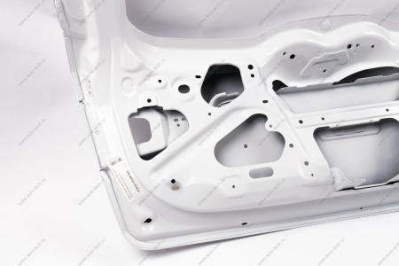 Дверь задка в цвет 221 Ледниковый (белый) LADA Vesta SW FL/ SW Cross FL (универсал) до 20.10.2023 Lada LADA 8450013788-221