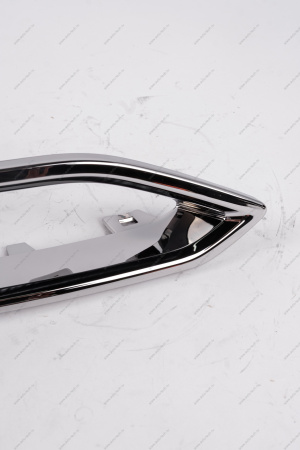 Вставка заднего бампера нижняя правая LADA Vesta NG Lada LADA 8450040764