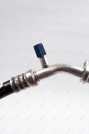 Трубопровод компрессора Lada Vesta Lada LADA 8450032260