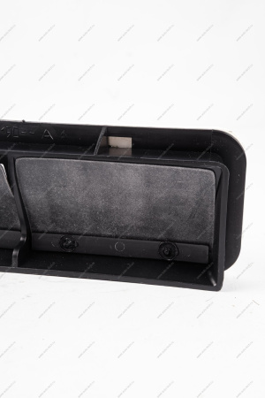 Дефлектор ВАЗ-1118 вытяжной вентиляции задней панели (клапан воздушный) Lada LADA 8450109190