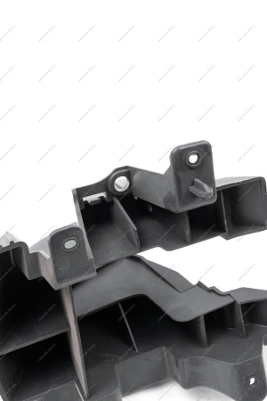 Усилитель заднего бампера LADA Largus правый (,Полад, г.Тольятти) Lada LADA 8450000390