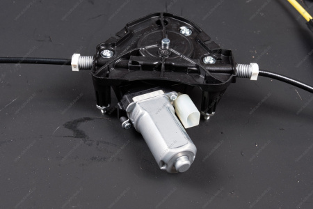 Электростеклоподъемник передней двери левый LADA Vesta Lada LADA 8450047721