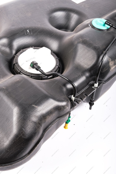 Бак топливный инжекторный пластик в сборе с ЭБН LADA Largus (р3м,р4м) ORIGINAL Lada LADA 8450009499