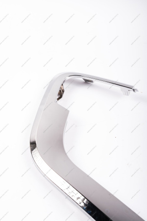 Молдинг переднего бампера нижний левый хром LADA XRAY (СЭД) Lada LADA 8450022866