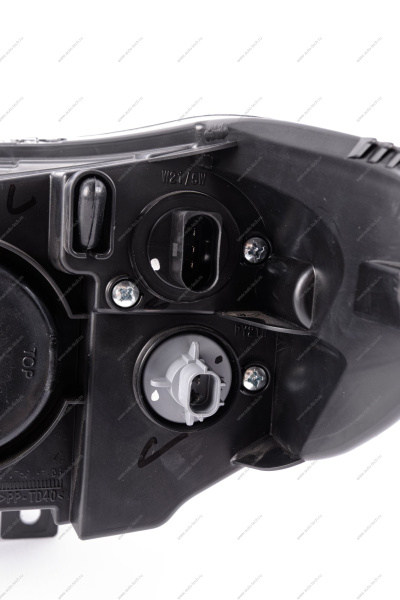 Блок-фара правая СЕРАЯ окантовка LADA NIVA TRAVEL c 16.01.2024 ORIGINAL Lada LADA 8450087158