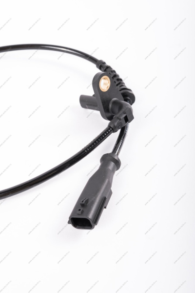 Датчик ABS LADA Largus/Logan1/Sandero задний левый Renault RENAULT 479000527R