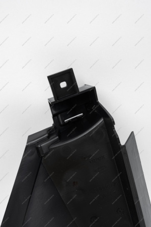 Щиток воздухонаправляющий нижний левый LADA Largus (FL) NEW Lada LADA 8450090773